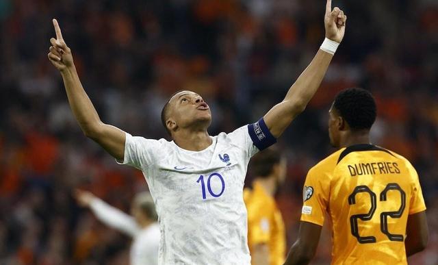 雷速体育入口-荷兰国家队实力雄厚，欲拿下关键胜利晋级