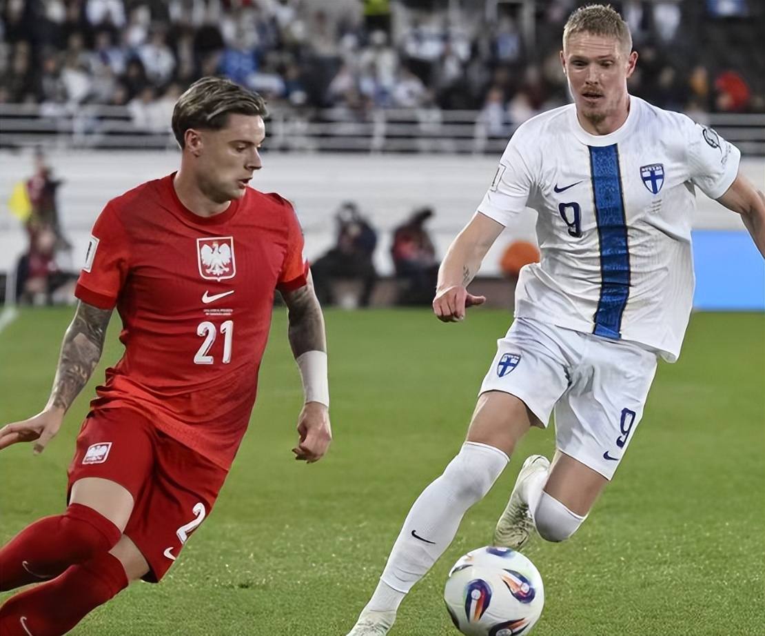 荷兰国家队实力雄厚，欲拿下关键胜利晋级