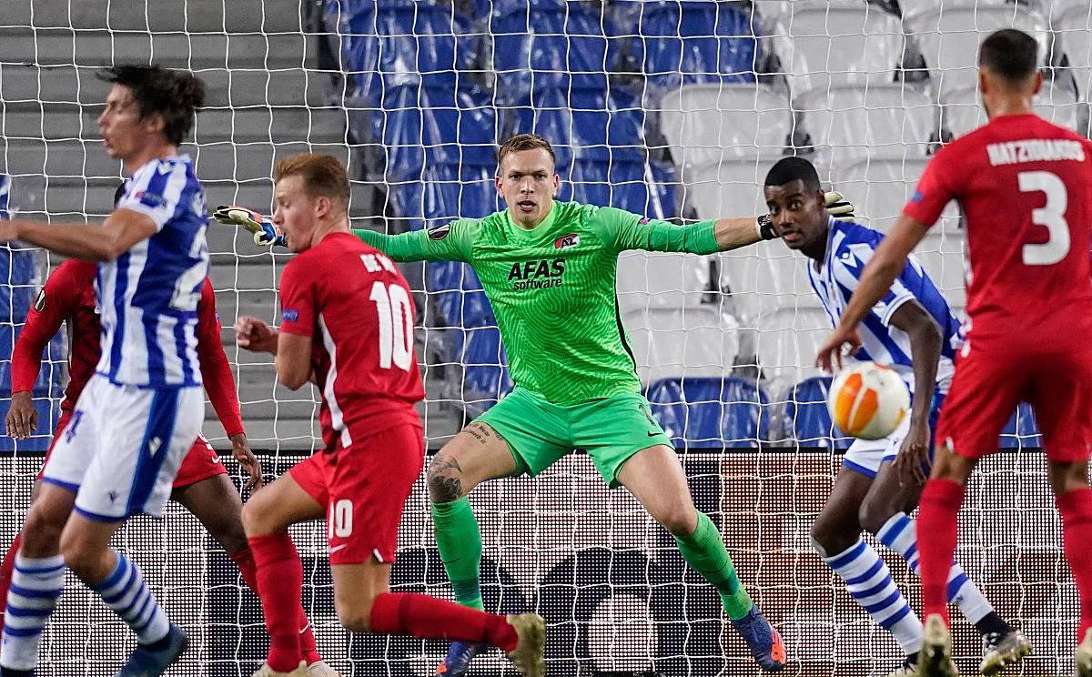 德国队完胜日本队，波尔状态火热