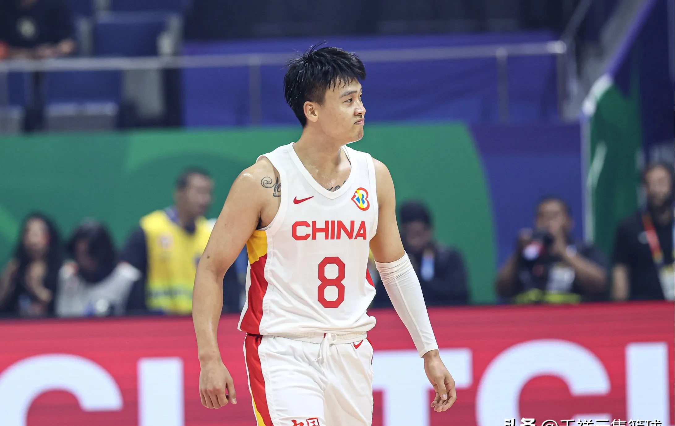 雷速网球直播-掘金完胜山西队，胡金秋刷新纪录