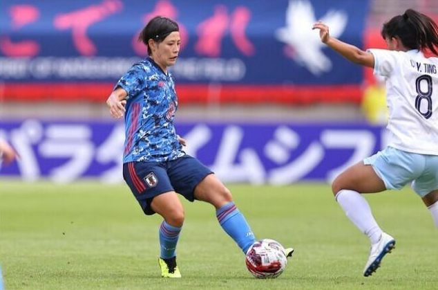 雷速足球直播平台-韩国队碾压日本队，黄鸭组合带队取胜